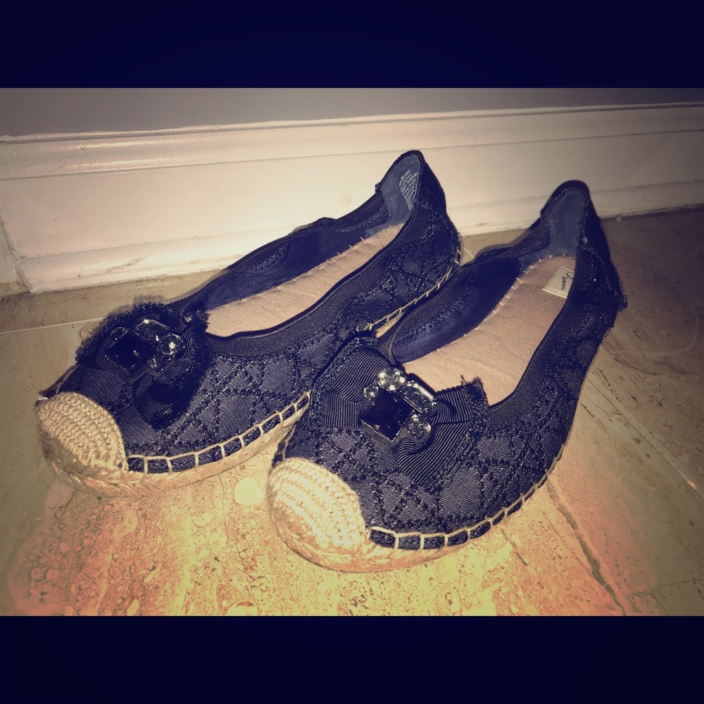 Black flats